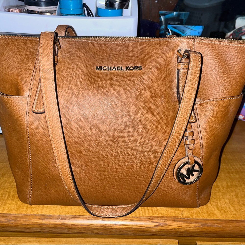 Michael Kors purse